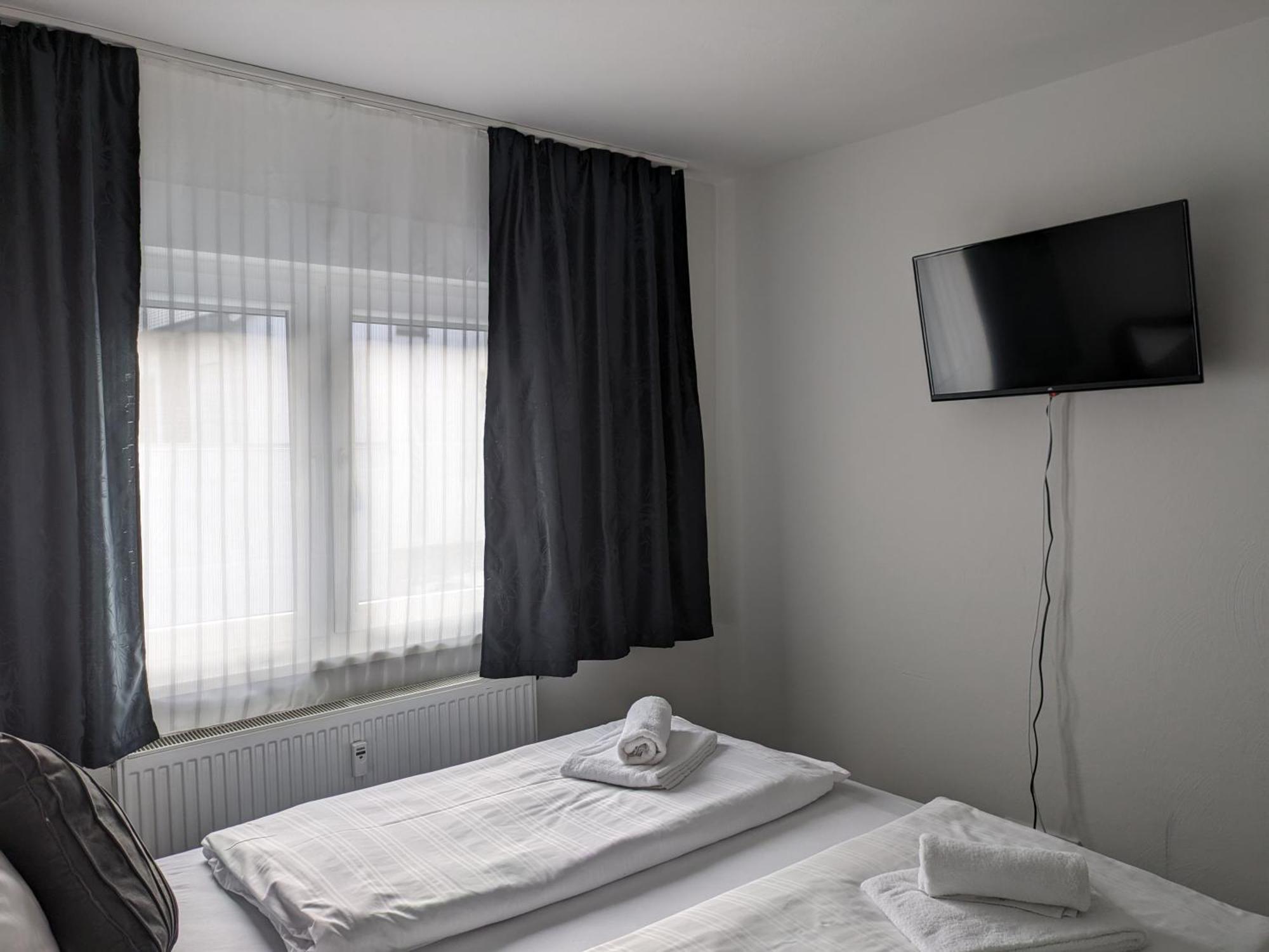Hotel Ari 2*