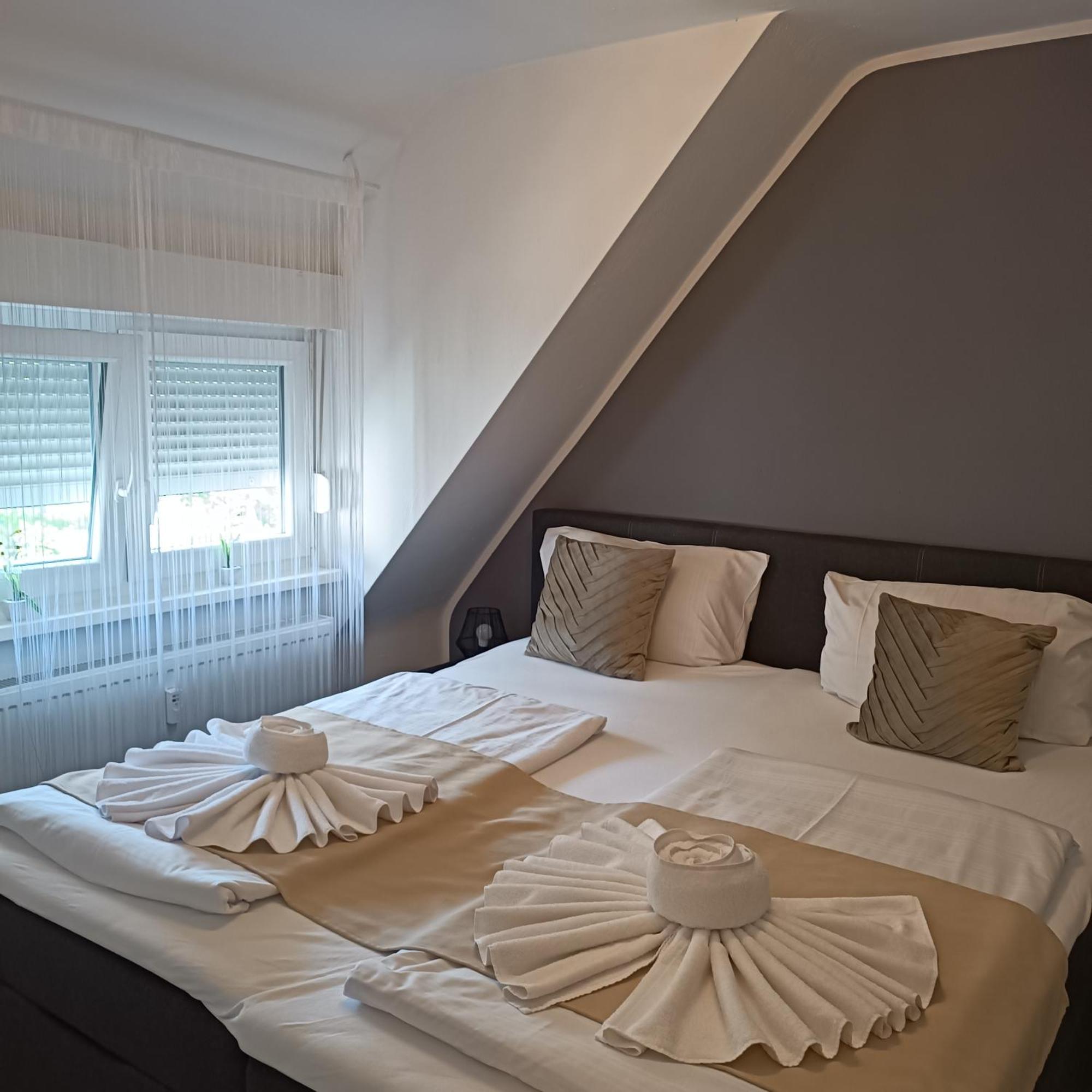 Ari Hotel 2*